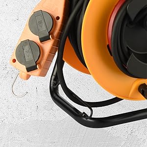 avvolgicavo con multipresa