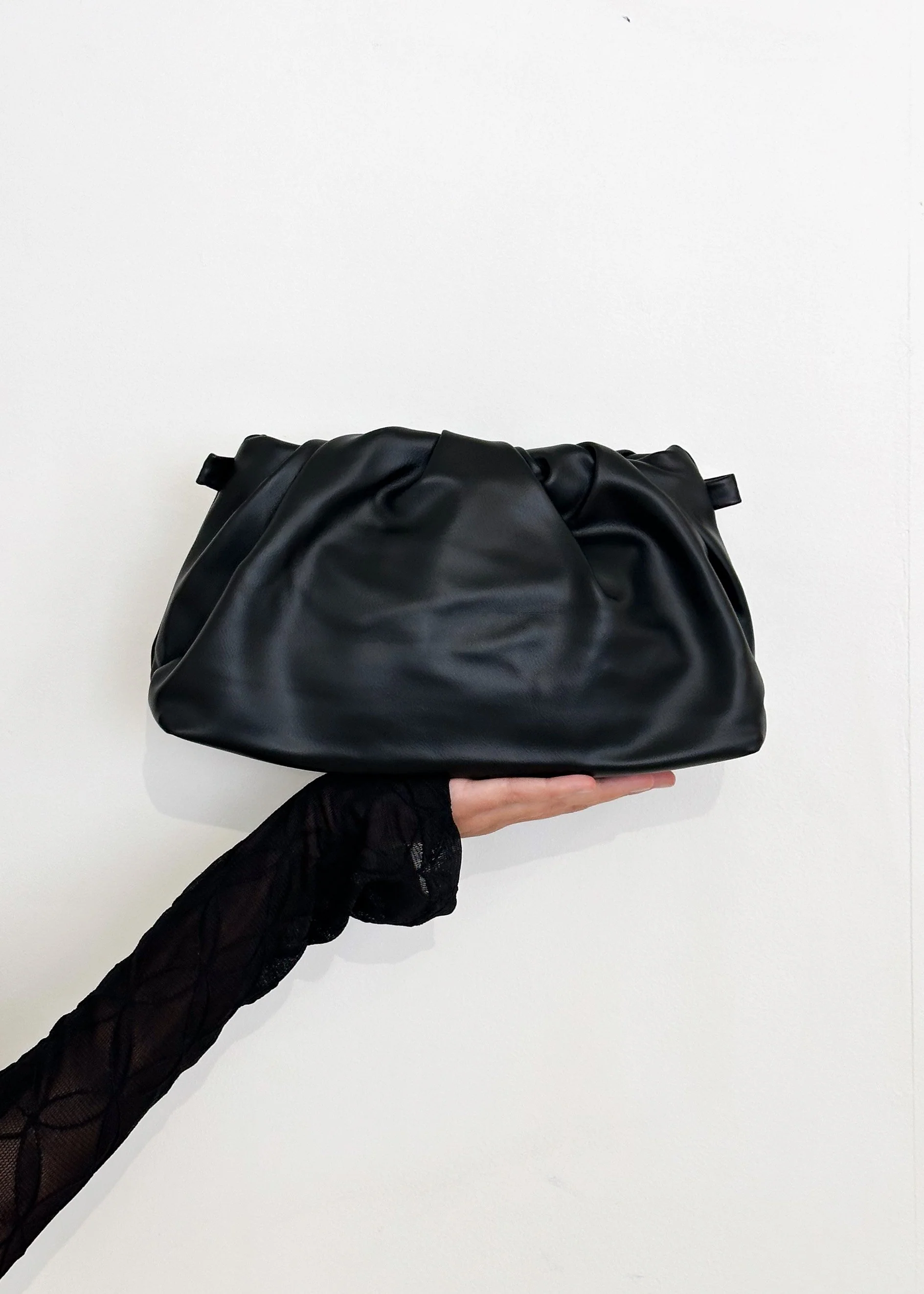 Damsel Clutch - Black - Honorern