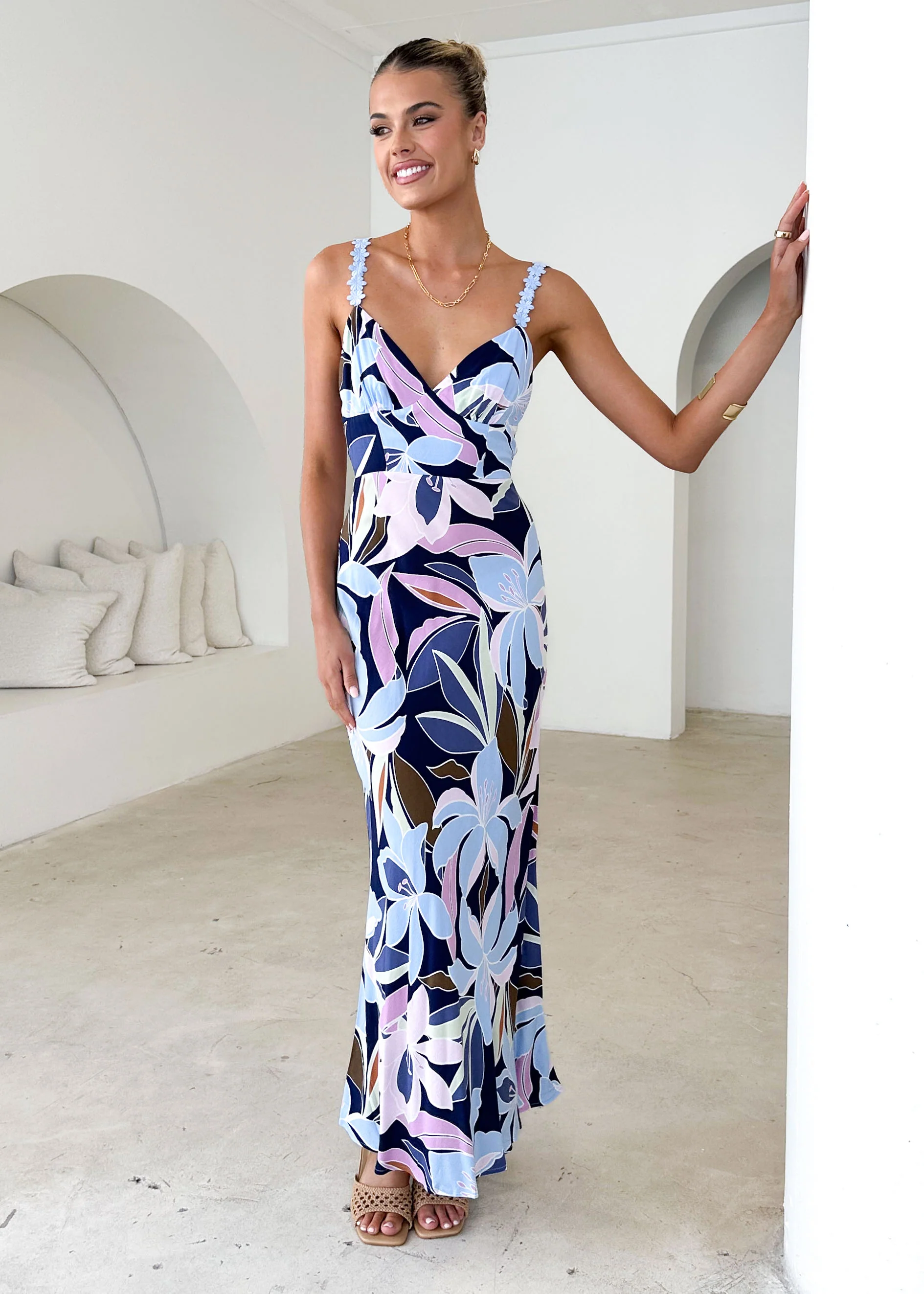 Halo Maxi Dress - Blue Flowers - Honorern